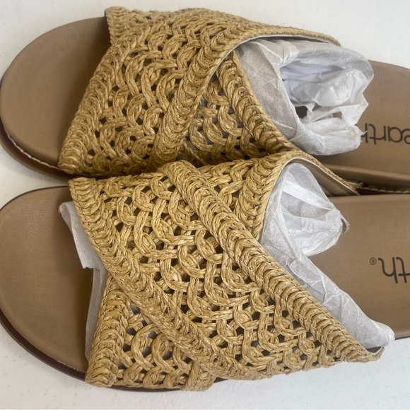 New Earth Women’s Flurry Woven Crisscross Flat Sandals Cushioned Insole SZ 8.5 M - Picture 8 of 15